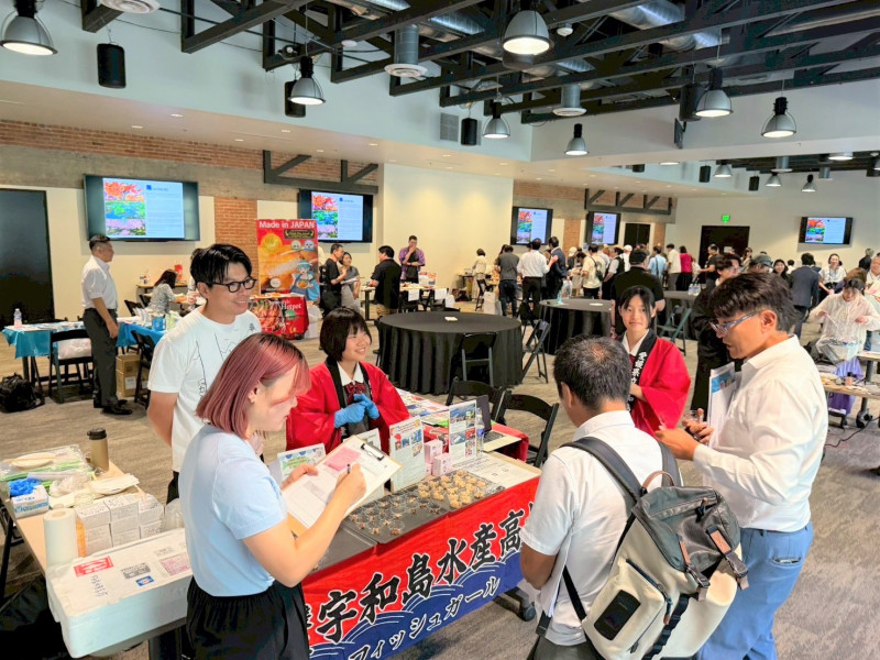 D513F9BB-0747-48A3-95E3-7E5CAF4F0246